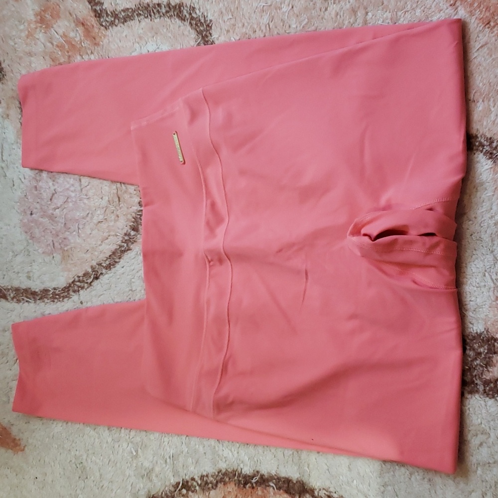 Light pink whitney simmons leggings